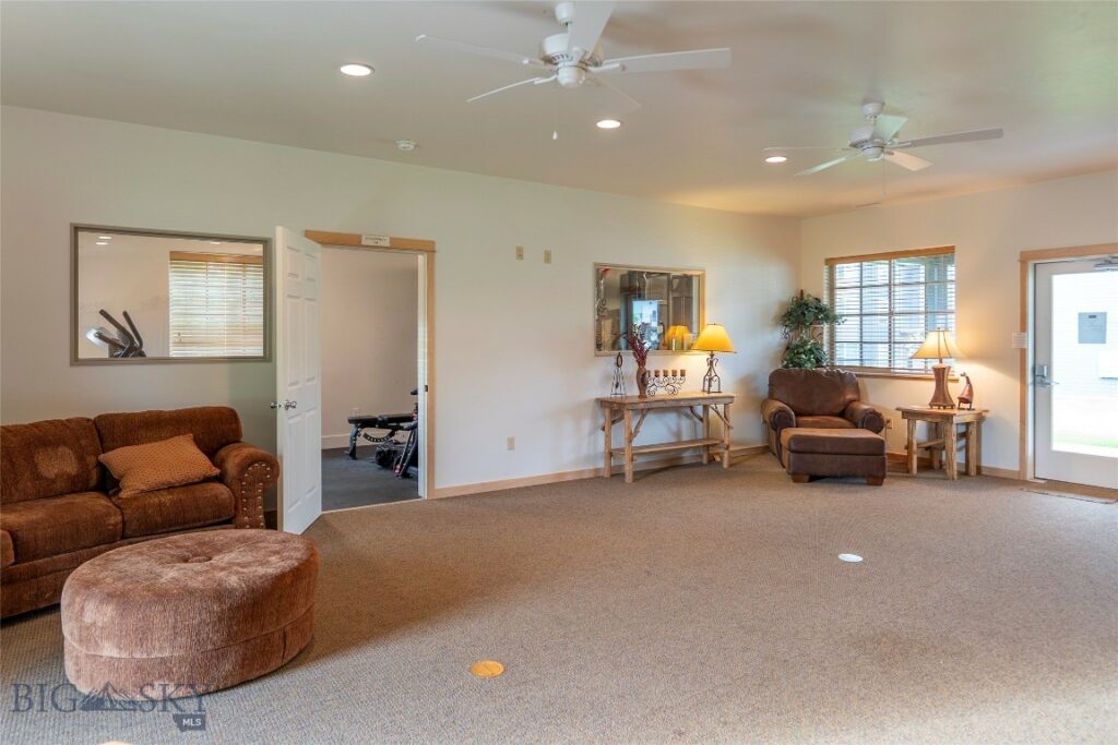 2221D Willow Drive, Livingston MT 59047