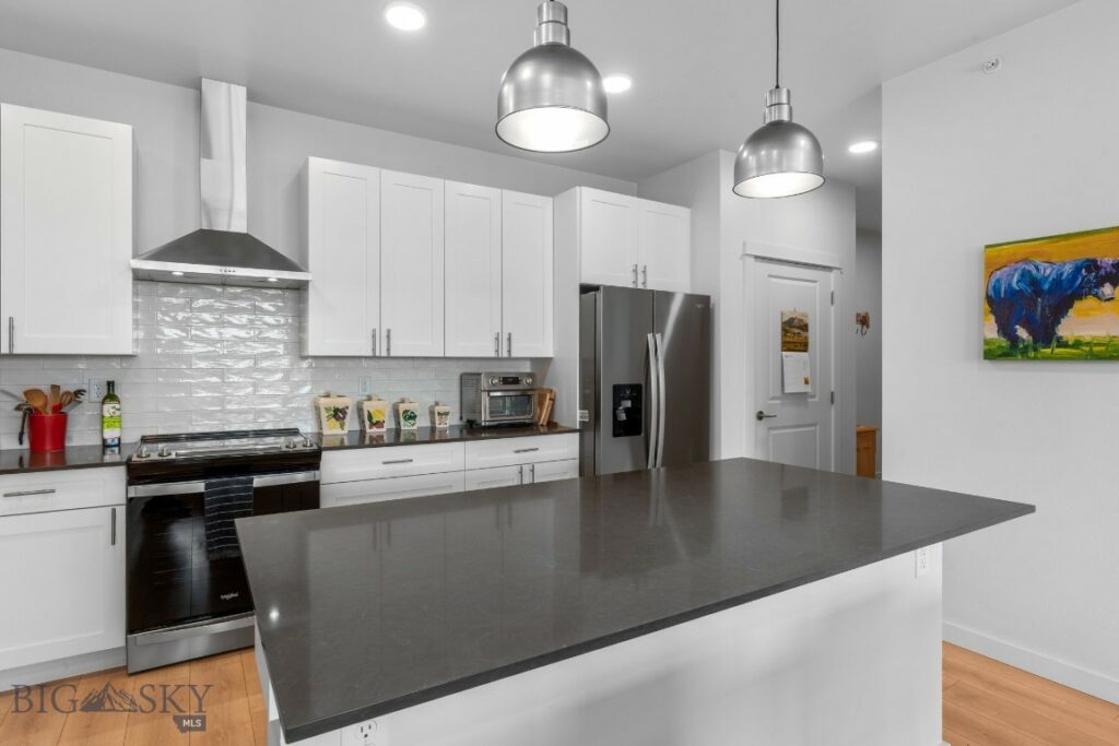 2221F Willow Drive, Livingston MT 59047