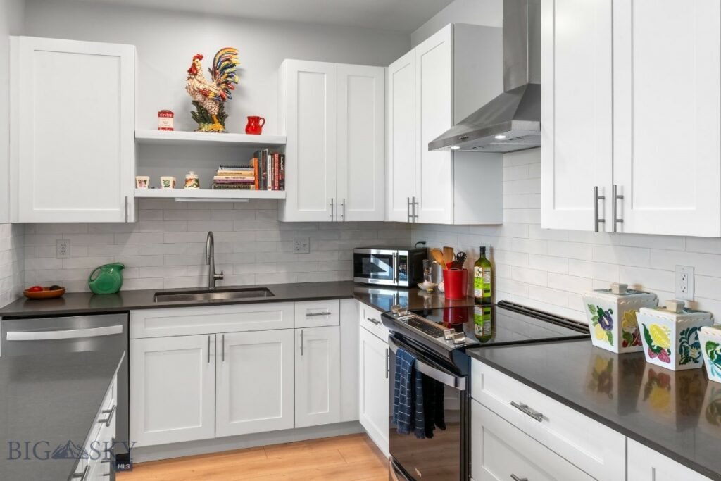 2221F Willow Drive, Livingston MT 59047