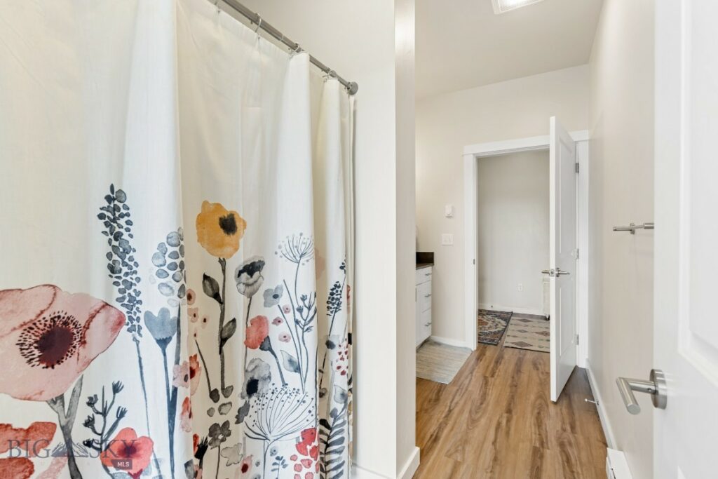 2222A Willow Drive, Livingston MT 59047