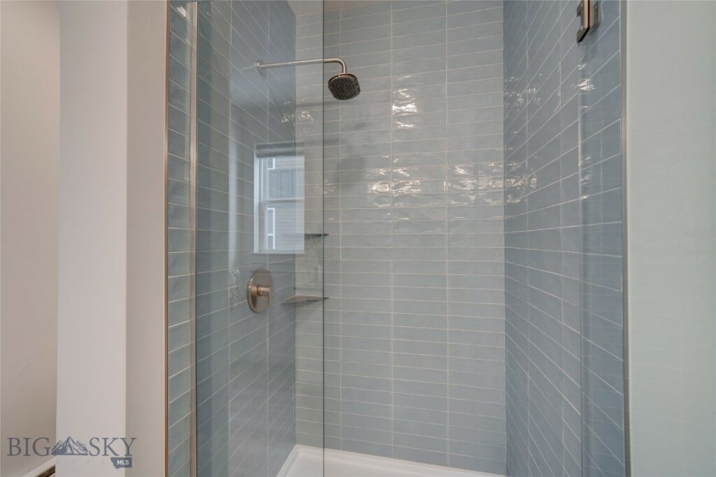 2222E Willow Drive, Livingston MT 59047