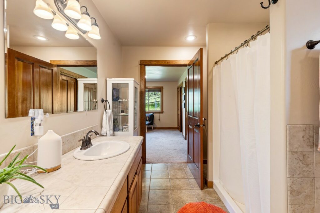 2224 Sourdough Road, Bozeman MT 59715