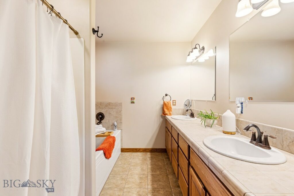 2224 Sourdough Road, Bozeman MT 59715
