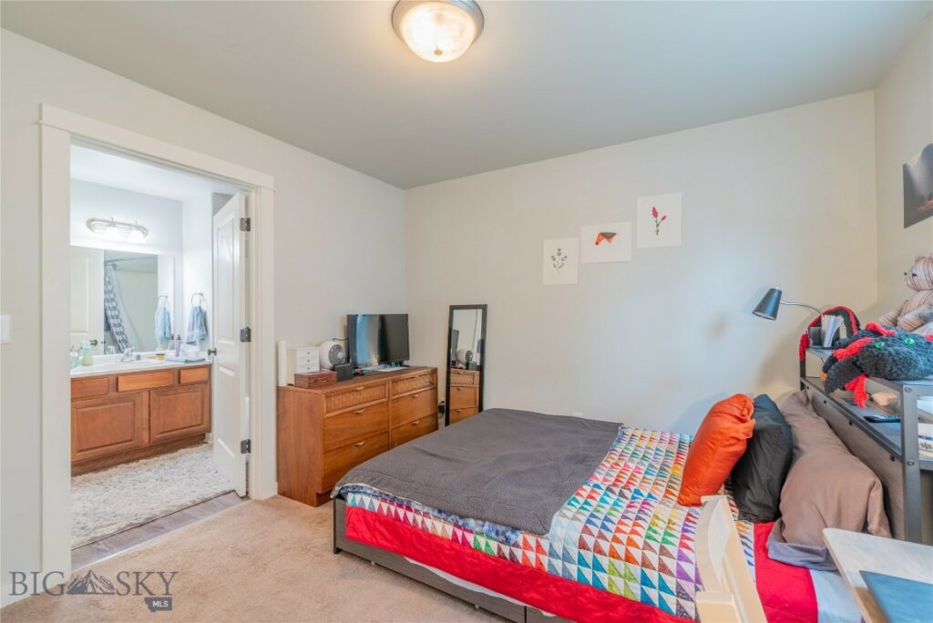 2238 Baxter Lane, Bozeman MT 59718