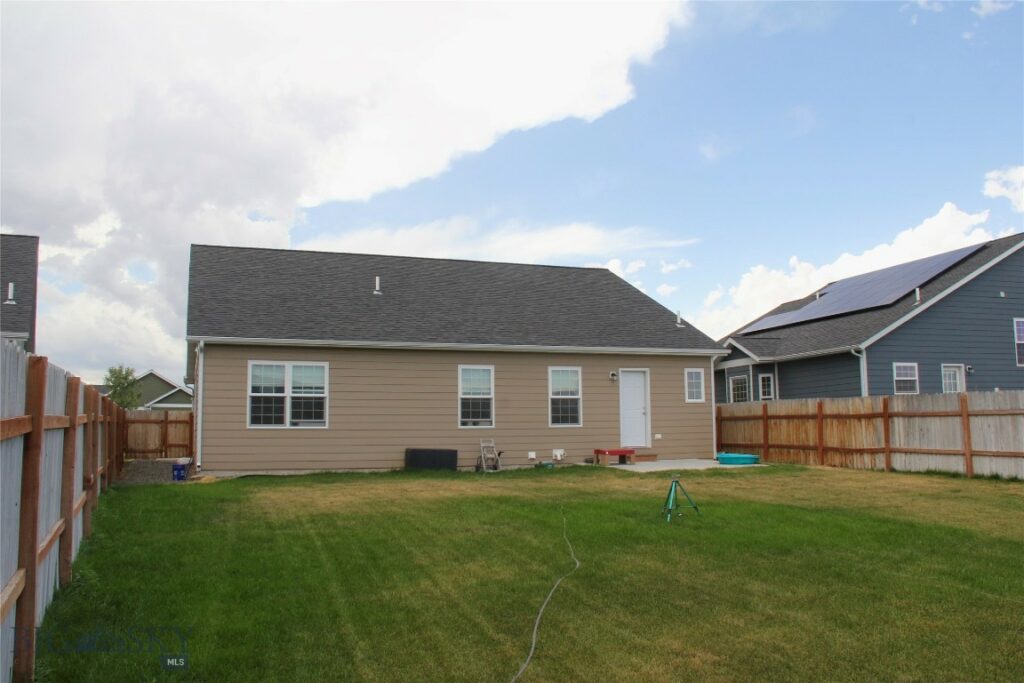 2243 Sturnella Lane, Belgrade MT 59714