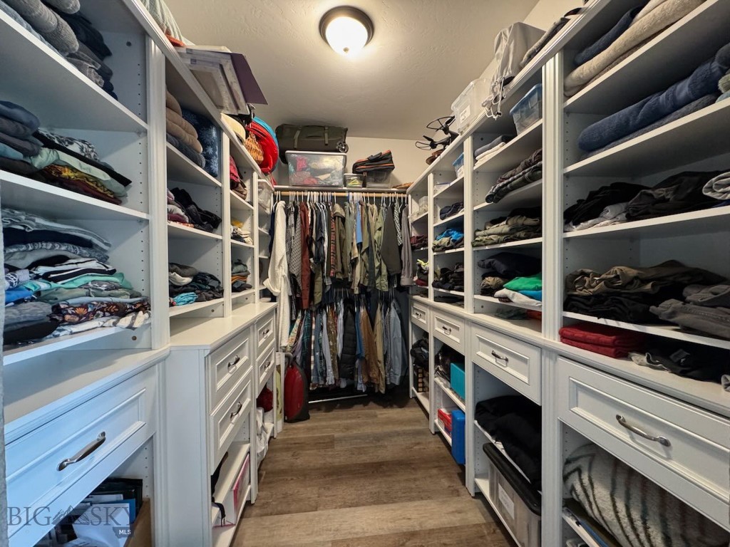 2249 Seitz E, Bozeman MT 59086