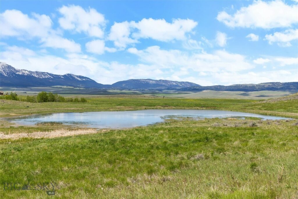 2249 Seitz E, Bozeman MT 59086