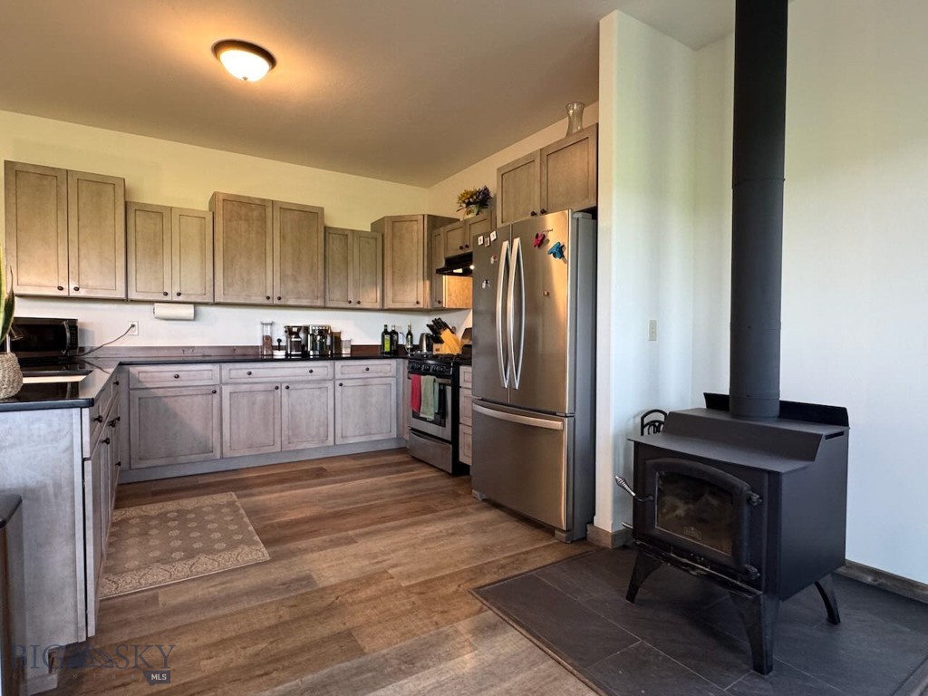 2249 Seitz E, Bozeman MT 59086