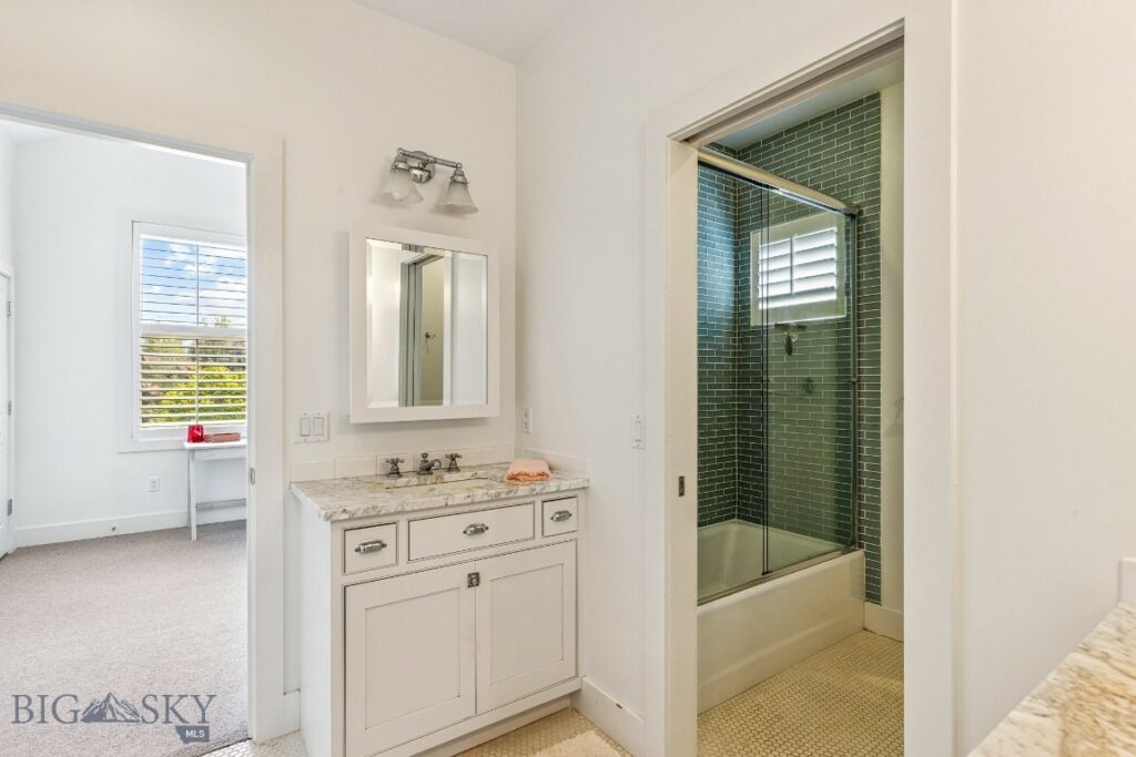 225 Mathew Bird, Bozeman MT 59715