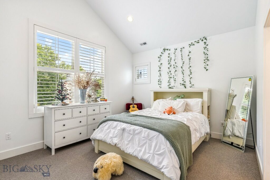 225 Mathew Bird, Bozeman MT 59715