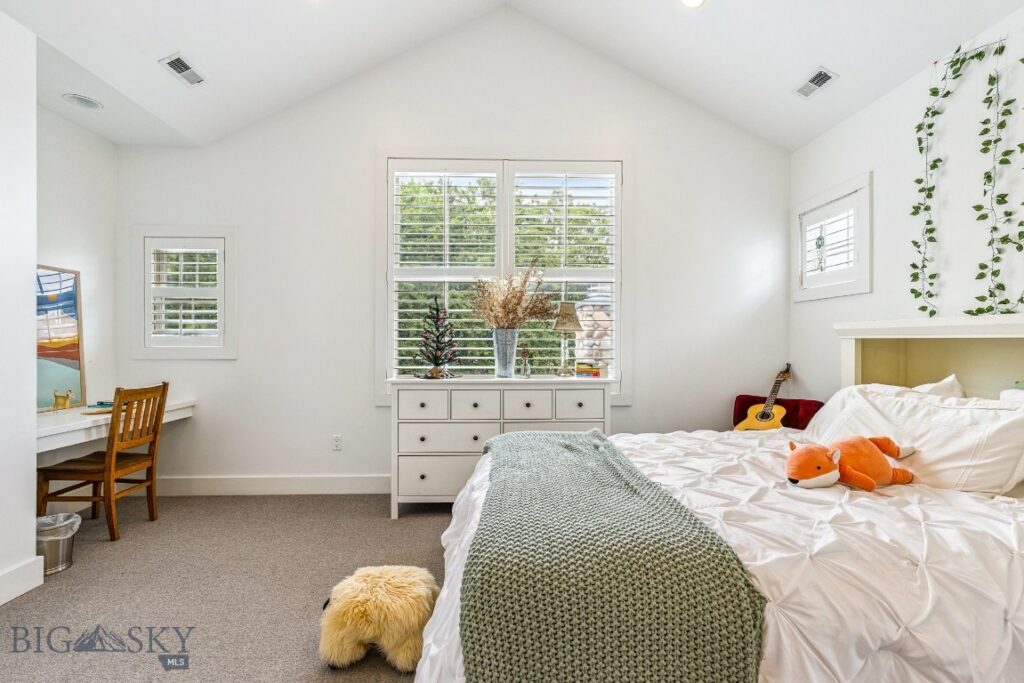 225 Mathew Bird, Bozeman MT 59715