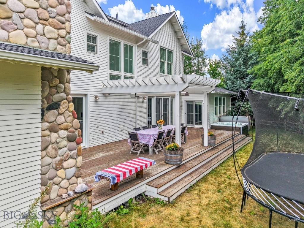 225 Mathew Bird, Bozeman MT 59715