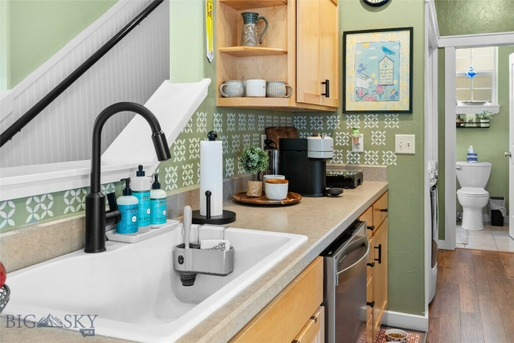 2252 Ferguson Avenue, Bozeman MT 59718