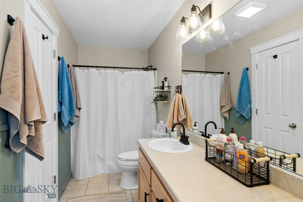 2252 Ferguson Avenue, Bozeman MT 59718