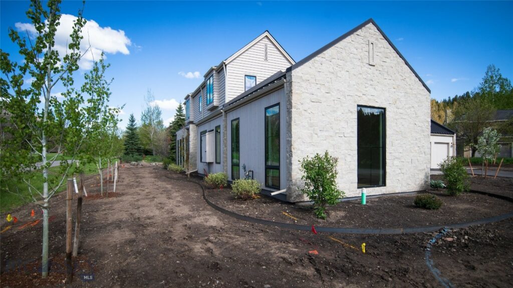 2276 Snow Flake Court, Bozeman MT 59715