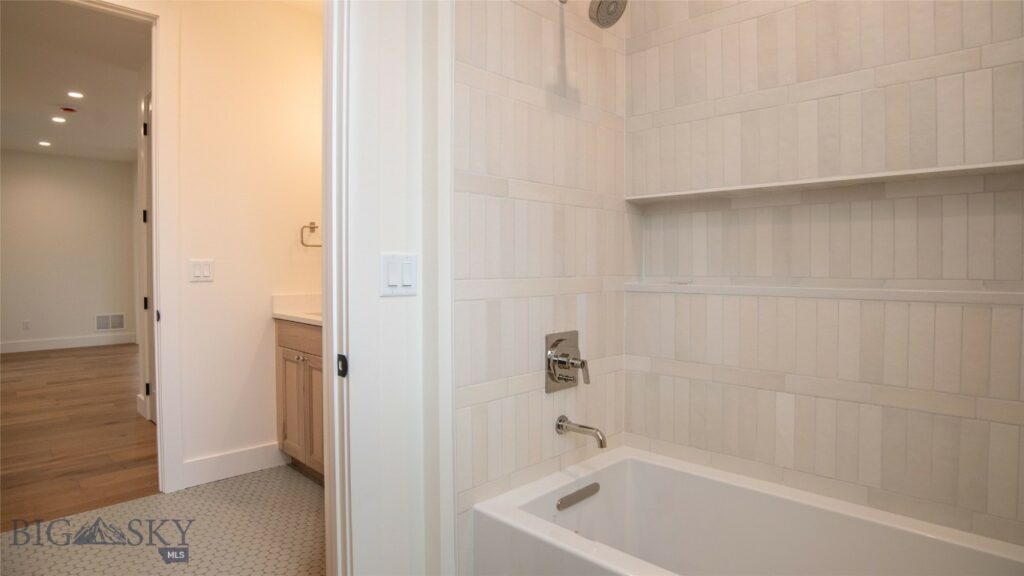 2276 Snow Flake Court, Bozeman MT 59715