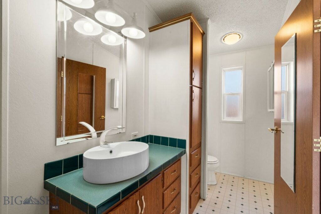 228 W Magnolia, Belgrade MT 59714