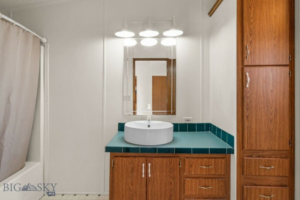 228 W Magnolia, Belgrade MT 59714