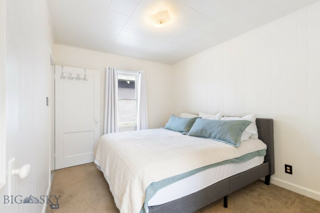 228 S K Street, Livingston MT 59047