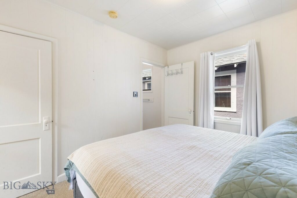 228 S K Street, Livingston MT 59047
