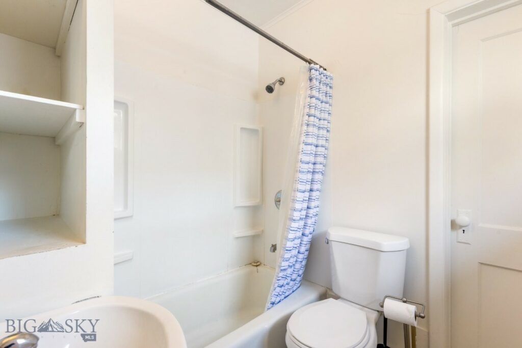 228 S K Street, Livingston MT 59047