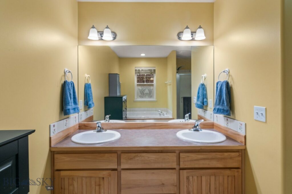 23 Landmark Drive, Belgrade MT 59714