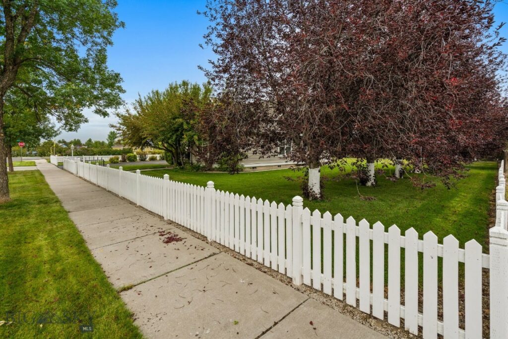 23 Landmark Drive, Belgrade MT 59714