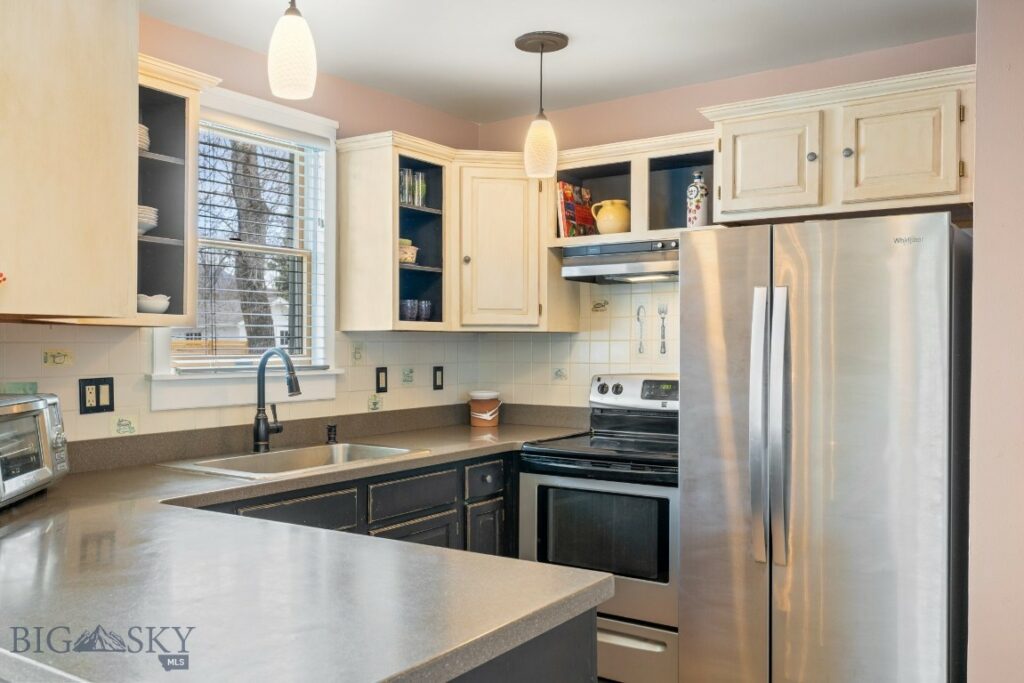 230 S 6th Street, Livingston MT 59047