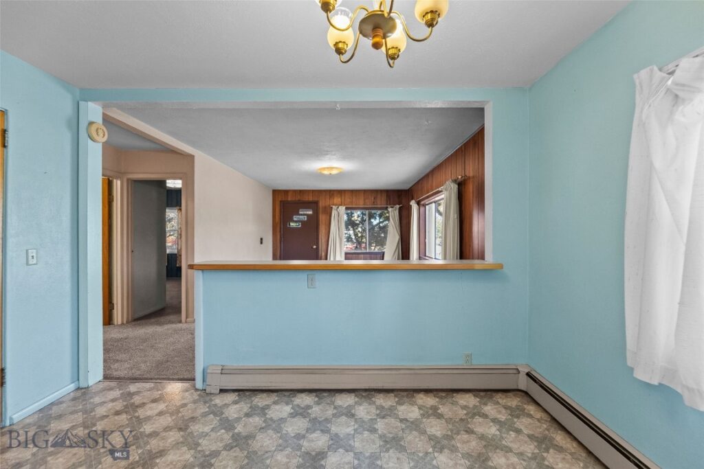 230 S G Street, Livingston MT 59047