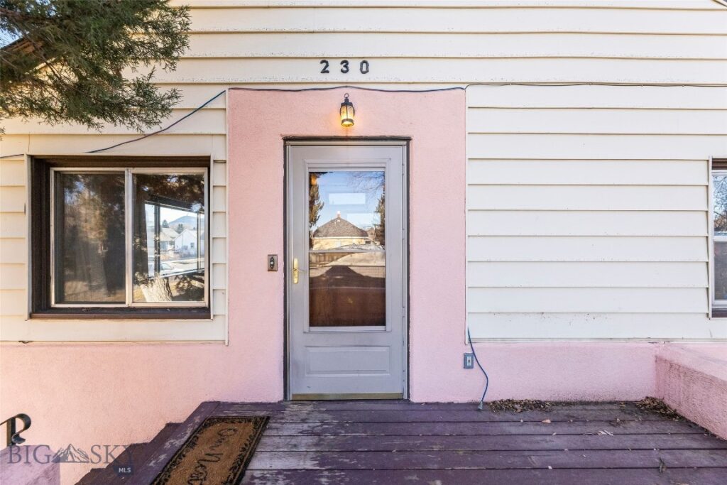 230 S G Street, Livingston MT 59047