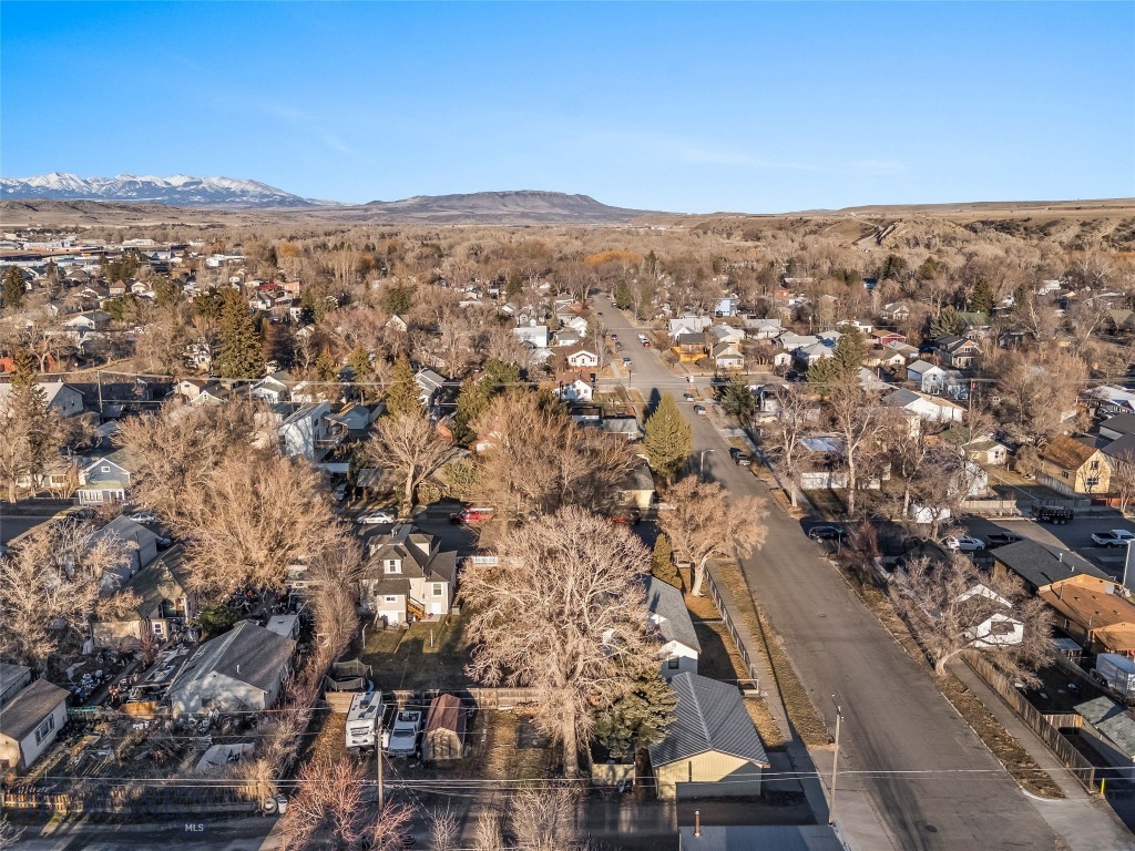 230 S G Street, Livingston MT 59047
