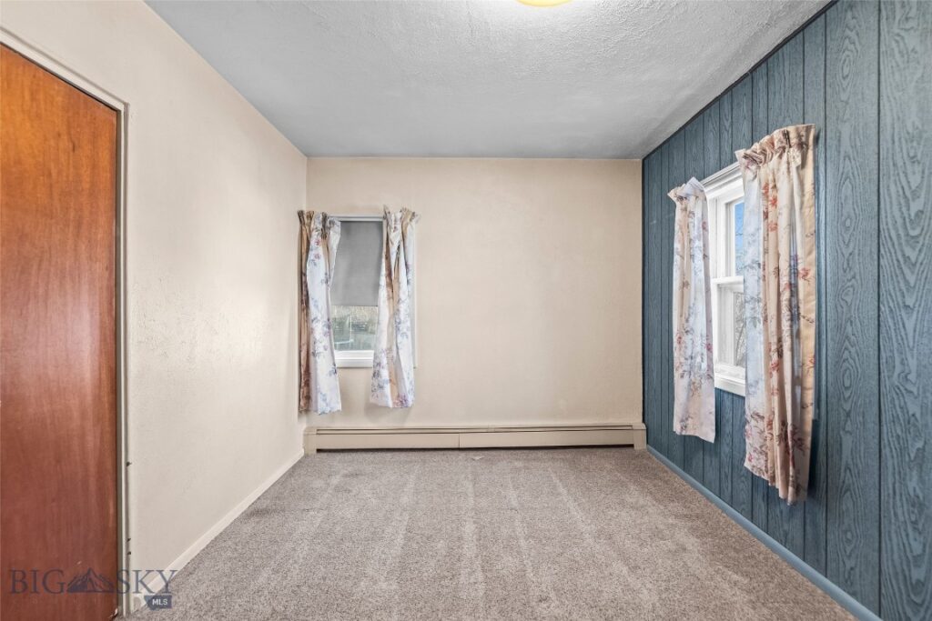 230 S G Street, Livingston MT 59047