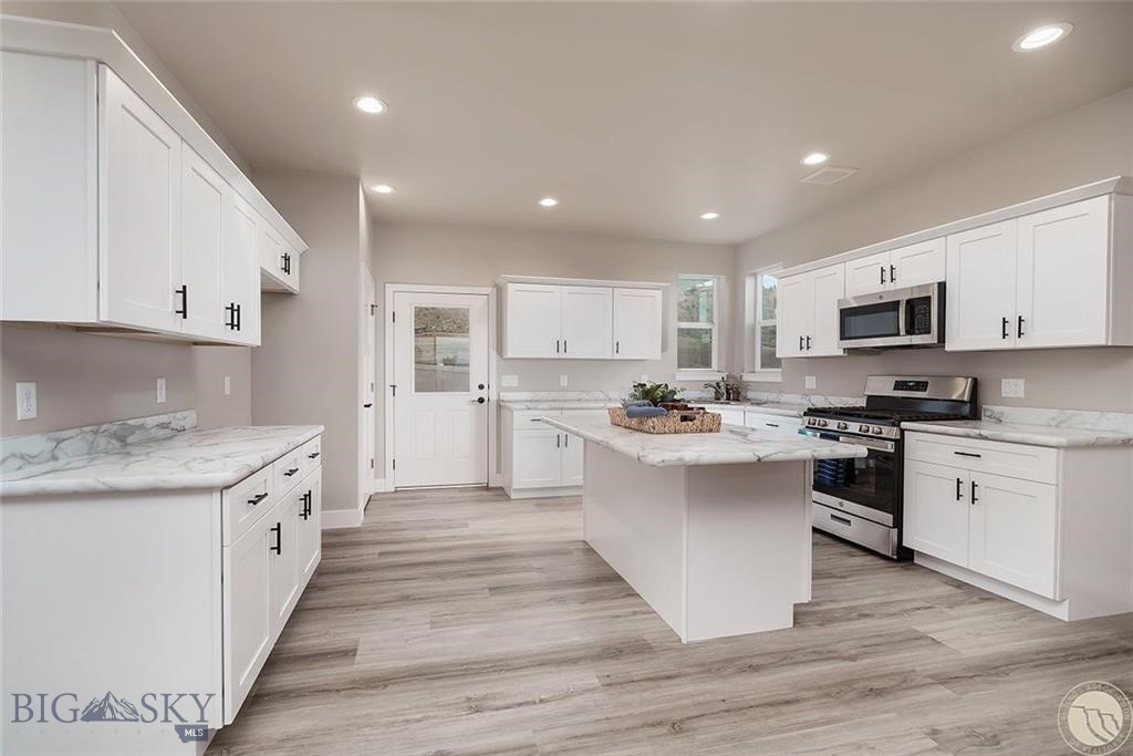 2304 Oriole Drive, Belgrade MT 59715