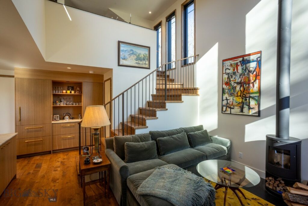 231 1/2 S D Street, Livingston MT 59047