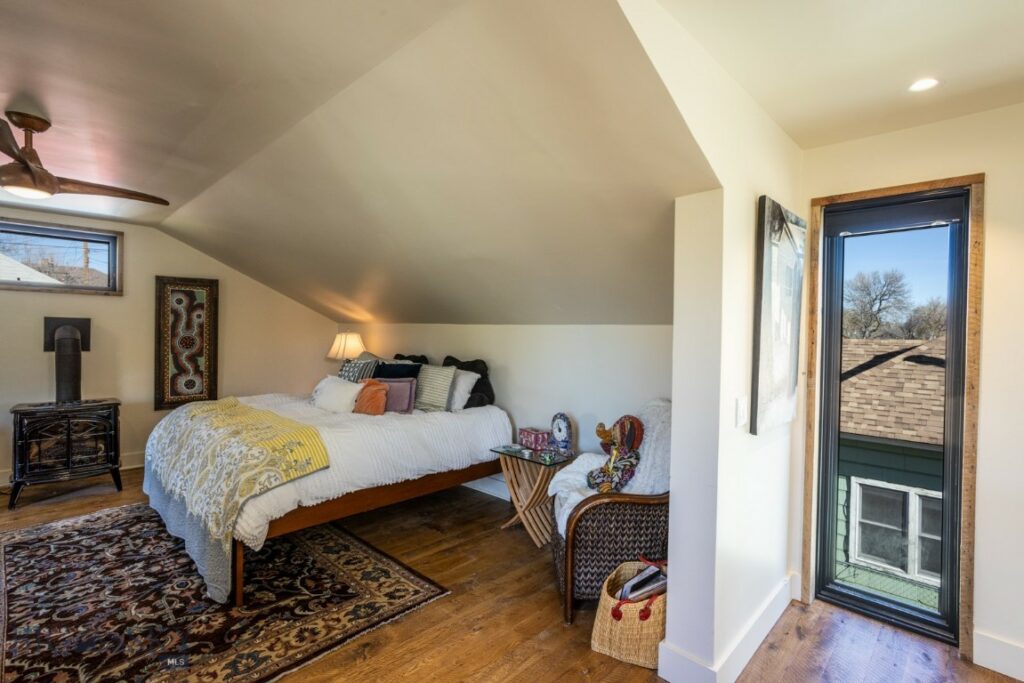 231 1/2 S D Street, Livingston MT 59047