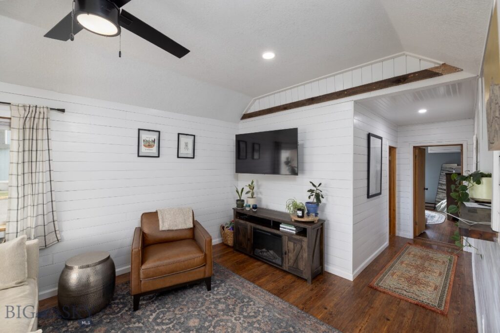 232 S F Street, Livingston MT 59047