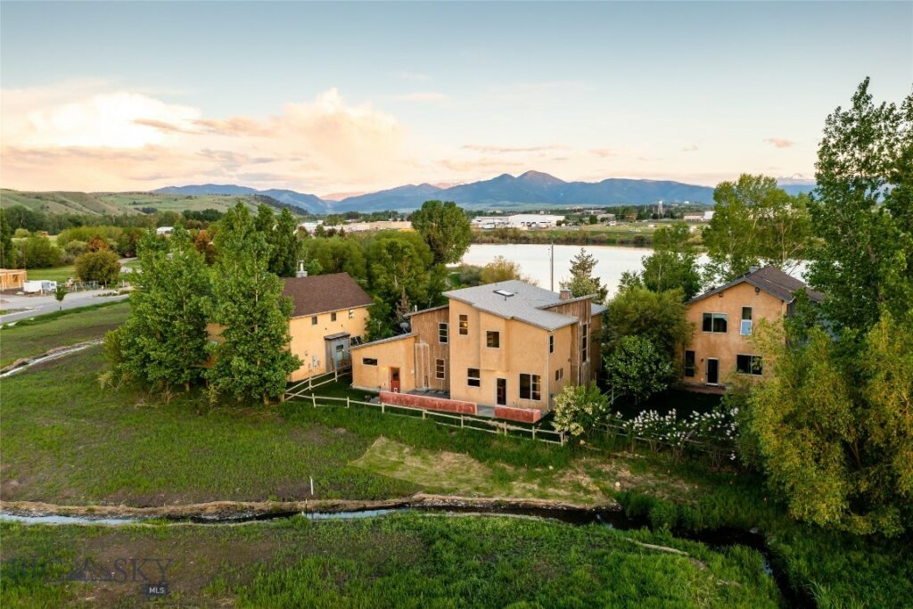 235 Turtle Way, Bozeman MT 59715