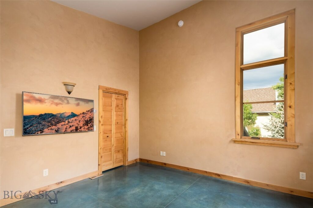 235 Turtle Way, Bozeman MT 59715