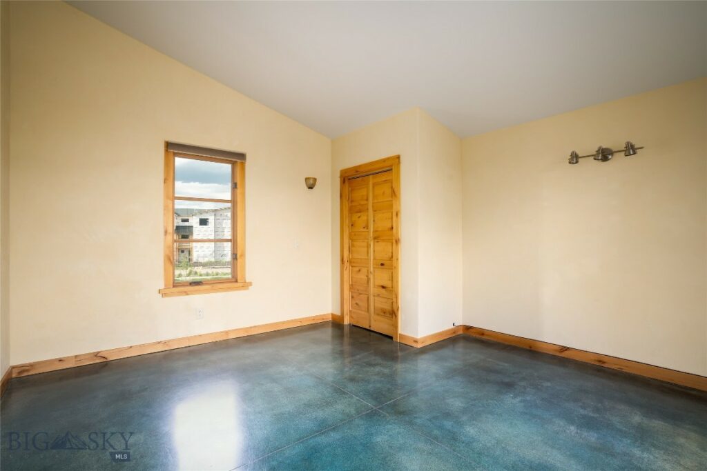 235 Turtle Way, Bozeman MT 59715