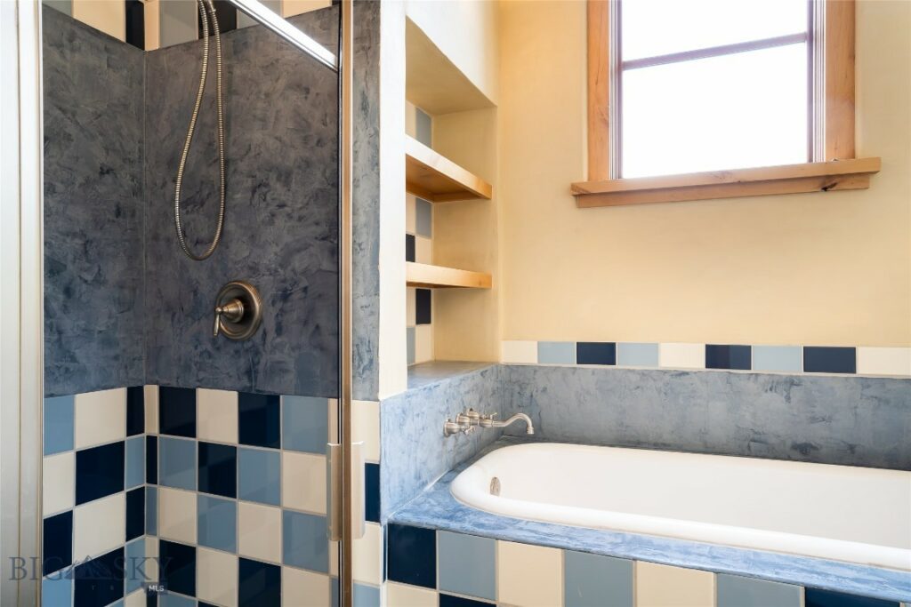 235 Turtle Way, Bozeman MT 59715
