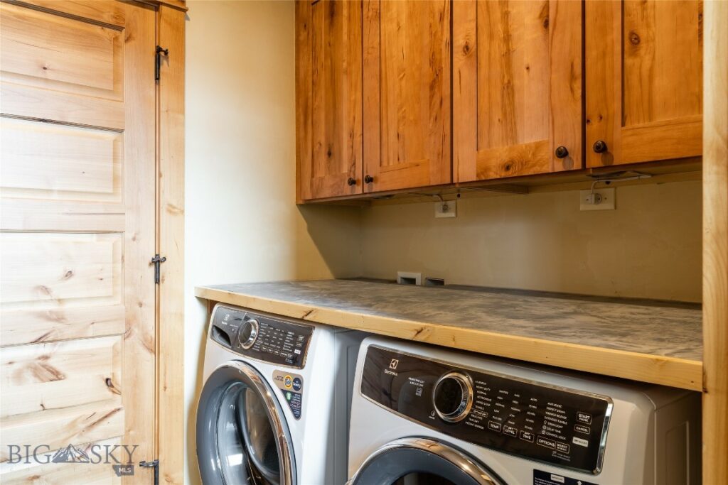 235 Turtle Way, Bozeman MT 59715