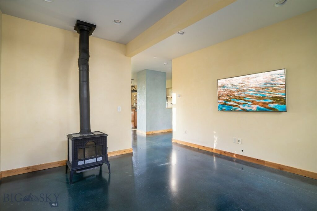 235 Turtle Way, Bozeman MT 59715