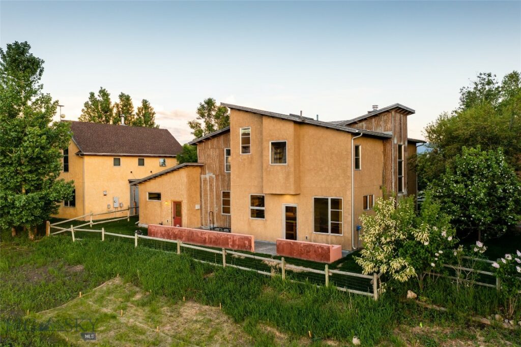235 Turtle Way, Bozeman MT 59715