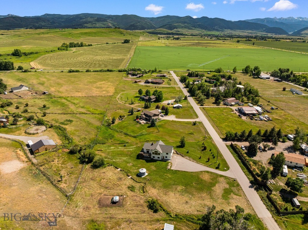 236 Holland Lane, Bozeman MT 59718