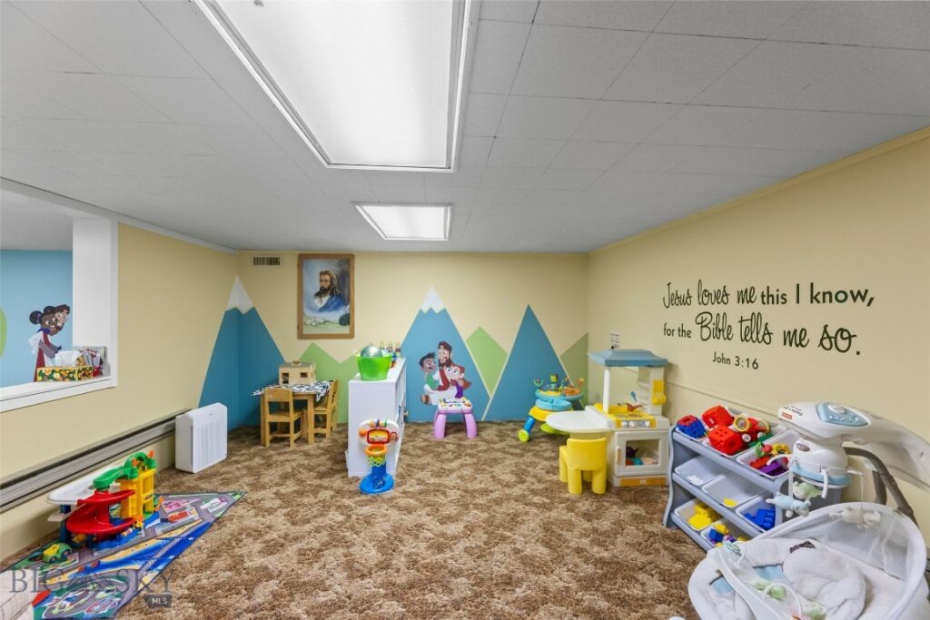 236 S 3rd Street, Livingston MT 59047