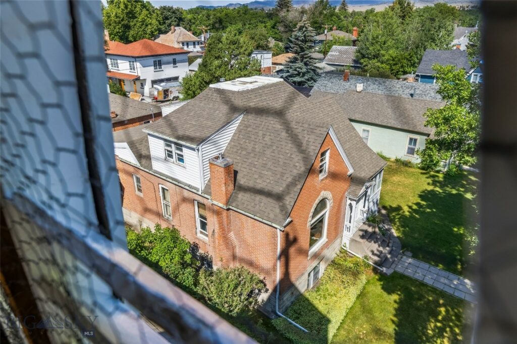 236 S 3rd Street, Livingston MT 59047