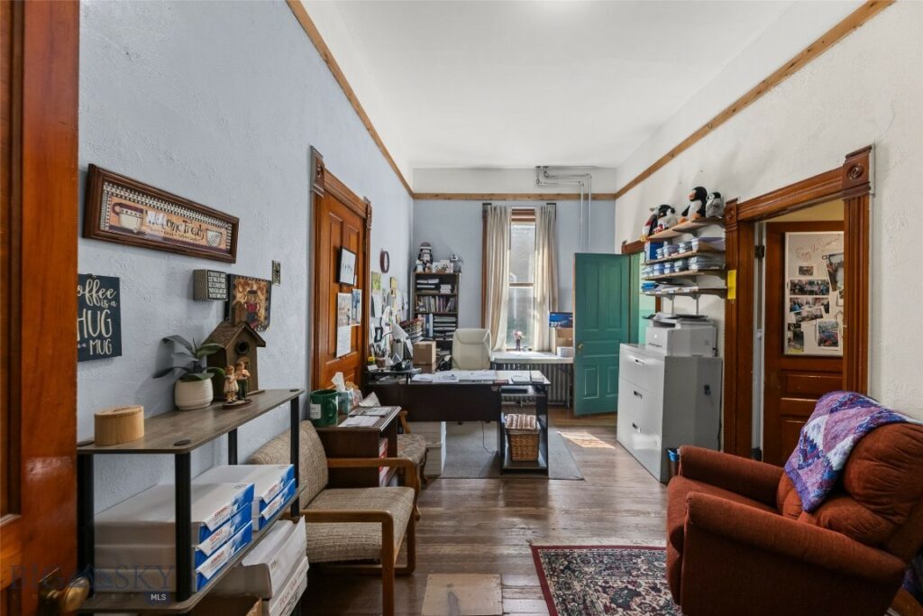 236 S 3rd Street, Livingston MT 59047