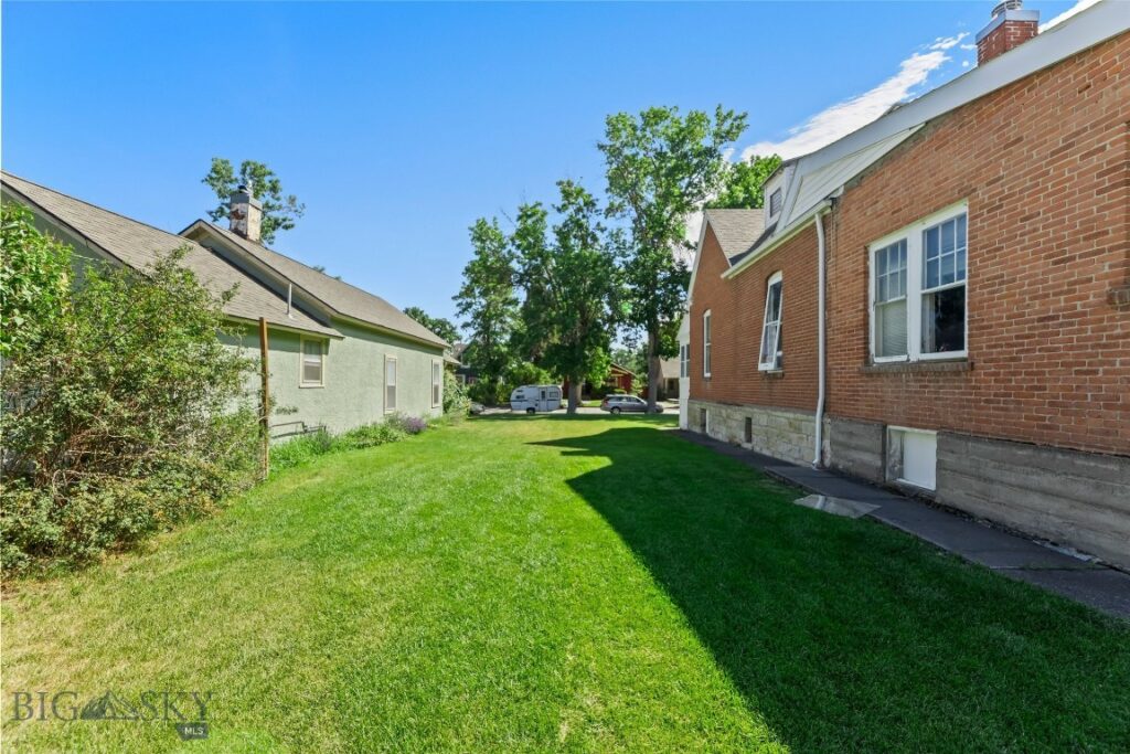 236 S 3rd Street, Livingston MT 59047