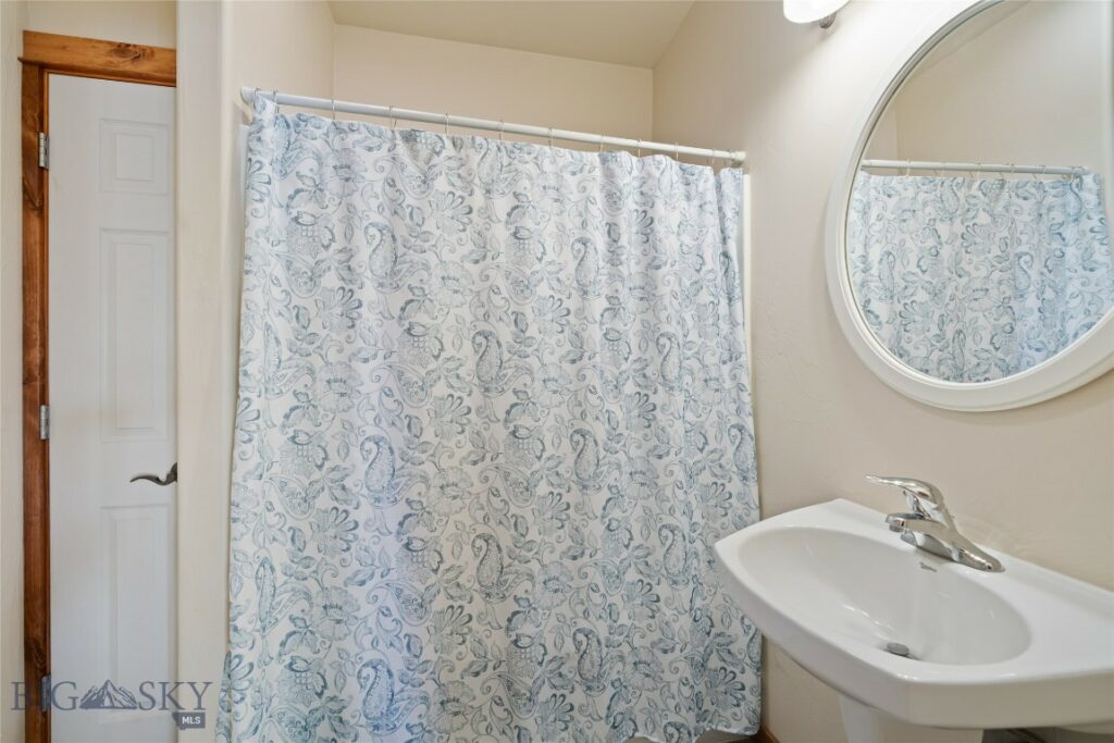 2366 W Beall Street, Bozeman MT 59718