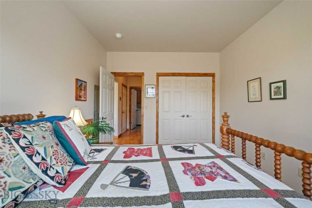 2366 W Beall Street, Bozeman MT 59718